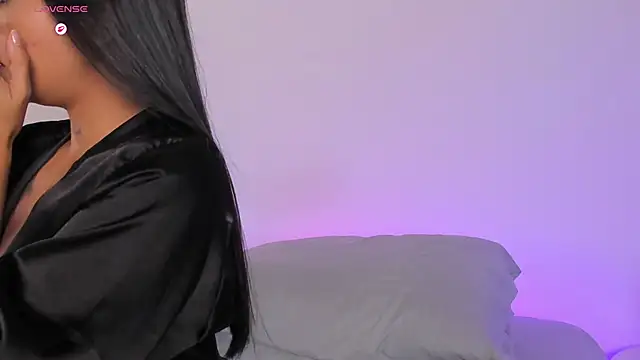 Sophie Duarte online show from June 2, 2026, 12:34 am