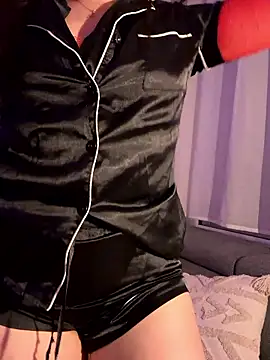 Snapshot of _isadora chatting on January 8, 2026, 9:06 pm isadora online show from January 8, 2026, 9:06 pm