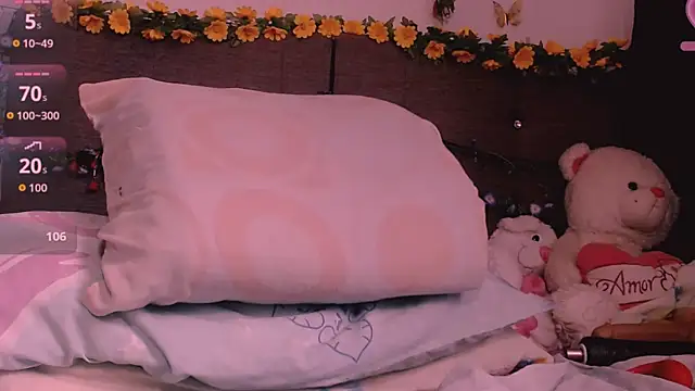 Snapshot of Soraya_hott chatting on May 11, 2026, 2:45 pm Soraya hott online show from May 11, 2026, 2:45 pm