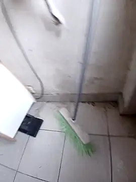 lucilaflor online show from March 17, 2026, 5:05 pm