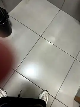 Snapshot of Cannavaro5 chatting on October 23, 2025, 9:02 pm Cannavaro5 online show from October 23, 2025, 9:02 pm