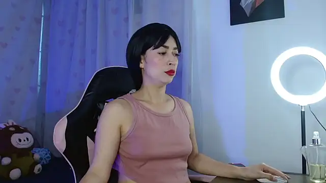 antonella ed online show from May 12, 2026, 6:05 pm