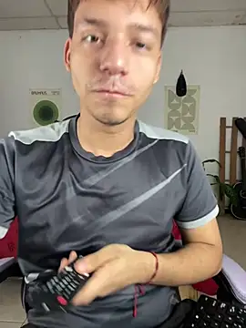 Habel  moretti online show from March 6, 2026, 9:44 pm