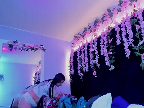 Gabyy Cooper  online show from June 28, 2026, 2:39 am