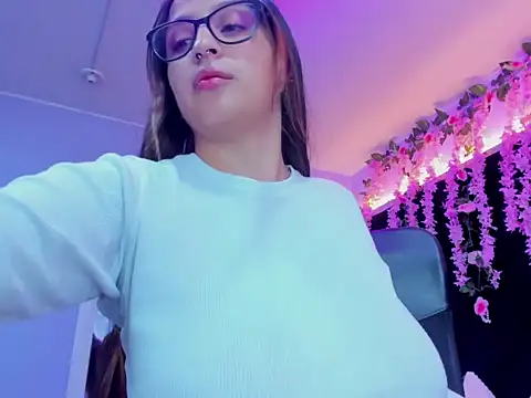 Gabyy Cooper  online show from July 2, 2026, 2:33 am