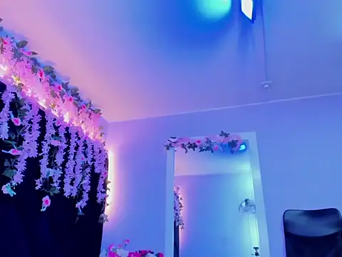 Gabyy Cooper  online show from July 4, 2026, 1:01 am