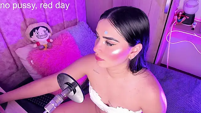laana foxx online show from July 31, 2026, 11:15 pm
