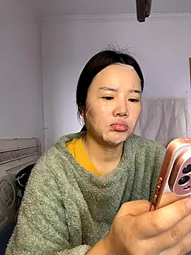 yoyou666 online show from November 23, 2025, 1:49 am