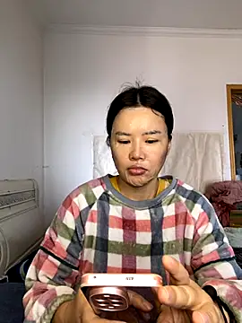 yoyou666 online show from November 29, 2025, 12:24 am