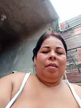 Snapshot of mother2-divorced chatting on June 19, 2026, 1:37 pm mother2-divorced online show from June 19, 2026, 1:37 pm