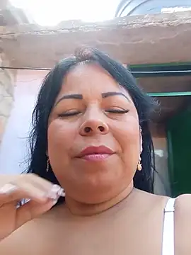 Snapshot of mother2-divorced chatting on July 5, 2026, 1:40 pm mother2-divorced online show from July 5, 2026, 1:40 pm