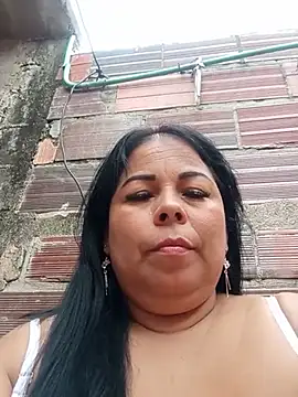 Snapshot of mother2-divorced chatting on July 24, 2026, 2:04 pm mother2-divorced online show from July 24, 2026, 2:04 pm