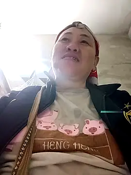 chich-bong online show from November 15, 2025, 3:19 pm