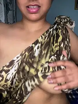 Cute Marina online show from June 28, 2026, 7:58 am