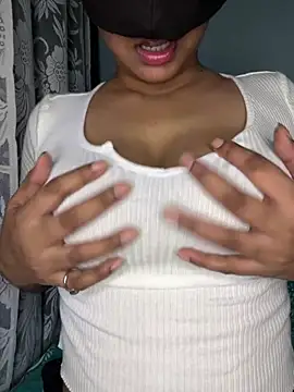 Cute Marina online show from July 15, 2026, 6:40 am