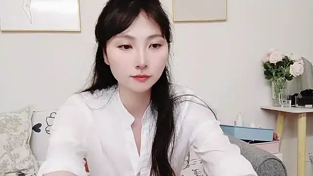 Snapshot of yuyan3929 chatting on June 8, 2026, 1:28 am yuyan3929 online show from June 8, 2026, 1:28 am