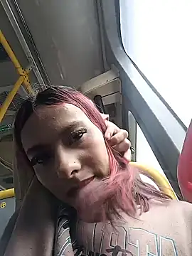 Emilyy-18 online show from November 15, 2025, 6:48 pm