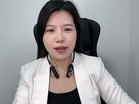 Snapshot of helen31 chatting on October 23, 2025, 7:40 am helen31 online show from October 23, 2025, 7:40 am