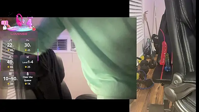 Snapshot of andrenoma427 chatting on October 26, 2025, 3:56 am andrenoma427 online show from October 26, 2025, 3:56 am