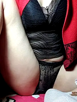 YennyeLa online show from December 4, 2025, 11:13 pm