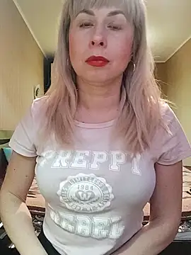 SelinaLovqx online show from January 8, 2026, 10:28 am