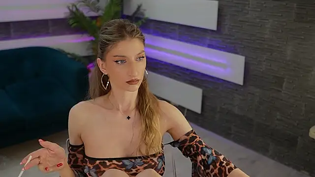 SexyCelline online show from June 13, 2026, 4:32 am