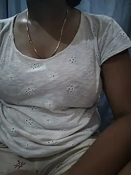 Ezabelljohn online show from June 29, 2026, 7:47 am