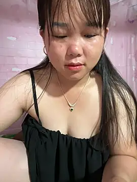 Snapshot of love_pusy09 chatting on June 25, 2026, 10:47 pm love pusy09 online show from June 25, 2026, 10:47 pm