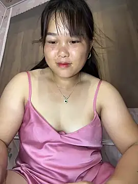 Snapshot of love_pusy09 chatting on July 5, 2026, 5:14 am love pusy09 online show from July 5, 2026, 5:14 am