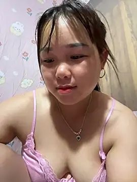 Snapshot of love_pusy09 chatting on July 8, 2026, 8:08 am love pusy09 online show from July 8, 2026, 8:08 am
