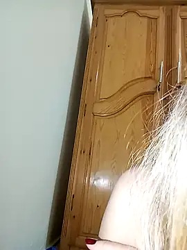 indilasixeey online show from January 14, 2026, 4:40 am