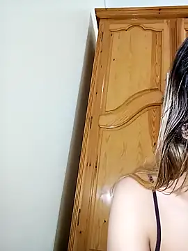 indilasixeey online show from January 17, 2026, 3:11 am