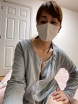 HONMONOHUUHU online show from March 15, 2026, 2:56 pm