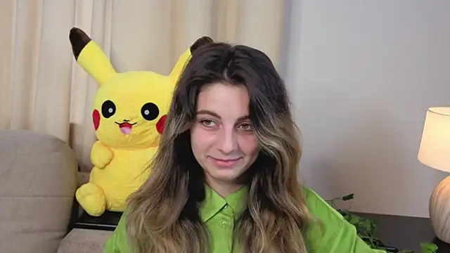 Snapshot of CasandraMickell chatting on October 30, 2025, 8:16 am CasandraMickell online show from October 30, 2025, 8:16 am