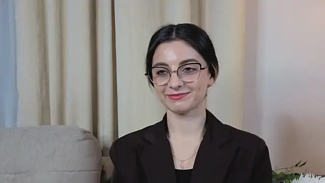 Snapshot of CasandraMickell chatting on October 31, 2025, 6:09 pm CasandraMickell online show from October 31, 2025, 6:09 pm