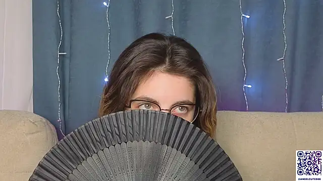 Snapshot of CasandraMickell chatting on November 29, 2025, 8:45 pm CasandraMickell online show from November 29, 2025, 8:45 pm