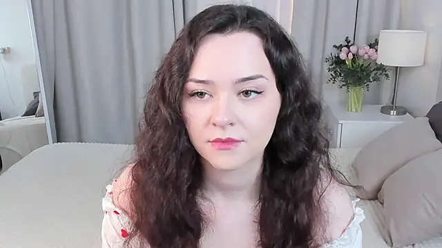 Snapshot of Camilla_Rowen chatting on December 4, 2025, 8:39 pm Camilla Rowen online show from December 4, 2025, 8:39 pm