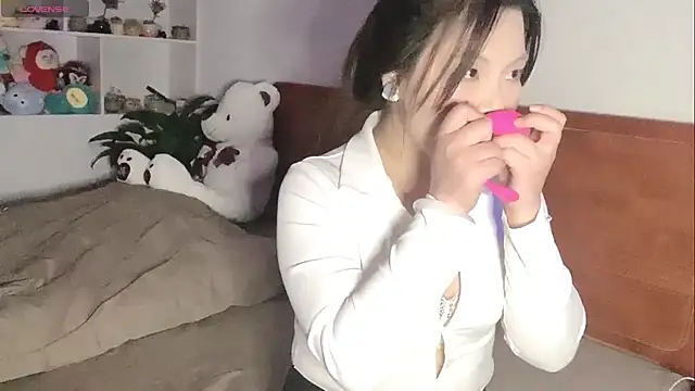 Snapshot of xiner-6666 chatting on October 24, 2025, 2:08 am xiner-6666 online show from October 24, 2025, 2:08 am