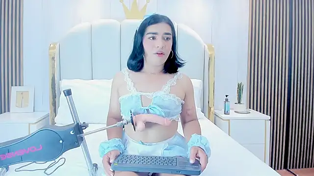 SweetKata  online show from November 2, 2025, 11:45 am