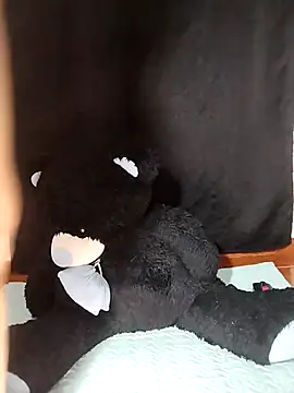 krissy ocampo online show from November 8, 2025, 1:28 am