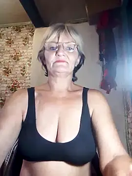 Snapshot of NikaGold454 chatting on November 7, 2025, 12:27 pm NikaGold454 online show from November 7, 2025, 12:27 pm