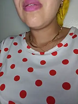 Snapshot of Sexy-girl chatting on July 17, 2026, 11:09 pm Sexy-girl online show from July 17, 2026, 11:09 pm