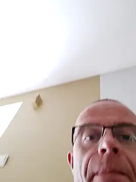 Breizh5605 online show from October 26, 2025, 12:33 pm