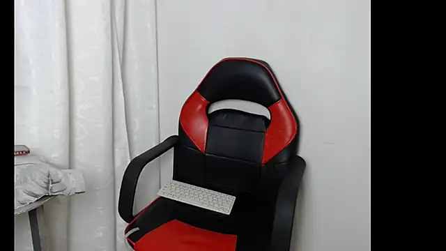 sofia montclair online show from November 22, 2025, 11:48 pm