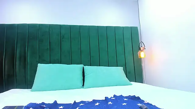 Melody Horney online show from January 9, 2026, 8:43 pm