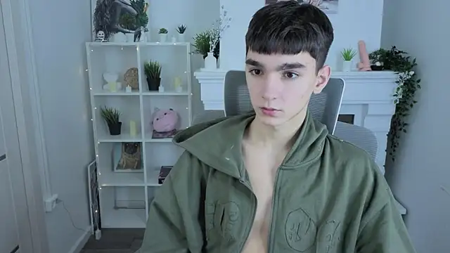 YamiTwink online show from November 30, 2025, 8:35 pm