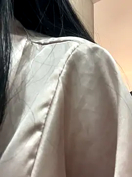 Snapshot of AbbyHank2 chatting on November 18, 2025, 4:44 pm AbbyHank2 online show from November 18, 2025, 4:44 pm