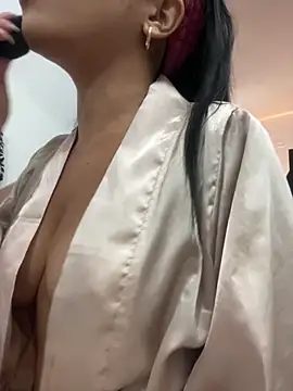 Snapshot of AbbyHank2 chatting on November 26, 2025, 3:13 pm AbbyHank2 online show from November 26, 2025, 3:13 pm