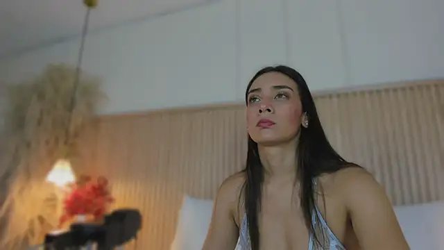 NahimiThompson online show from June 13, 2026, 7:45 pm