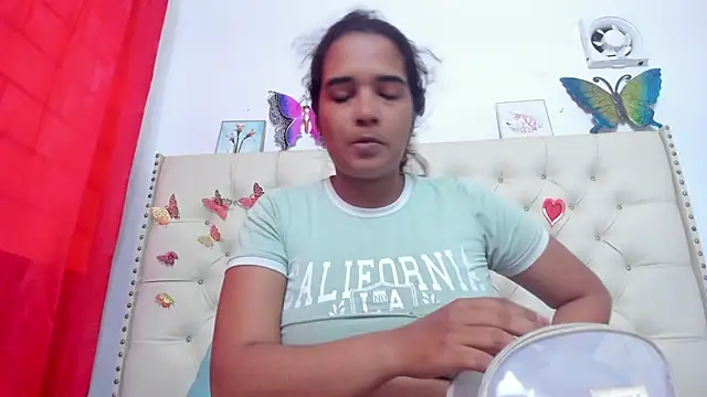 Snapshot of celena_wonder chatting on May 18, 2026, 7:41 pm celena wonder online show from May 18, 2026, 7:41 pm